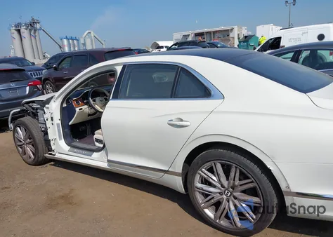 2023 Bentley Flying Spur Azure/Mulliner V8/S z USA, uszkodzony, nr VIN SCBBG6ZG0PC007016